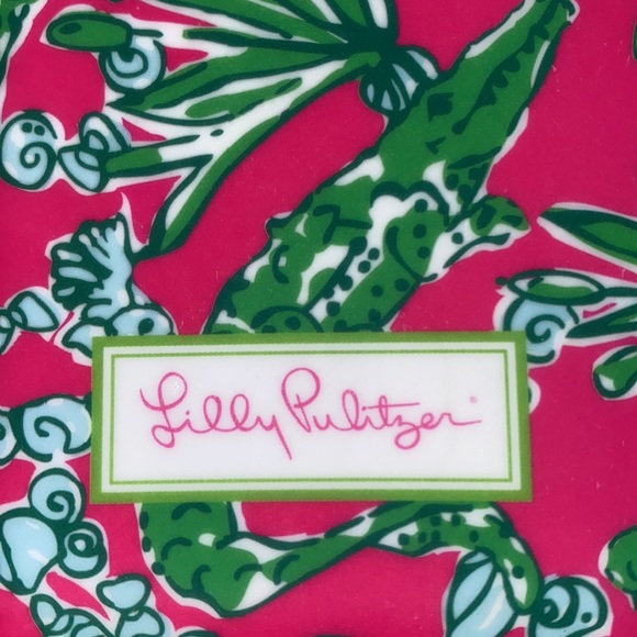 🌴LILLY PULITZER iPad Cover in Hot Pink & Green Alligator Print - Picture 6 of 8